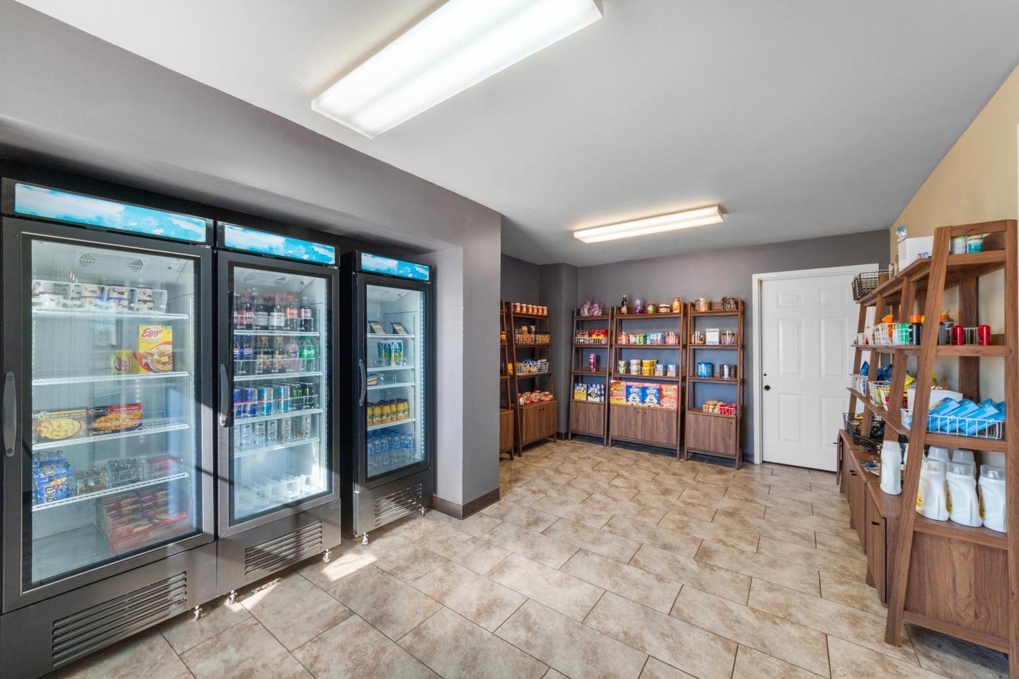 Risewell Kitchen Suites Pleasanton Bagian luar foto